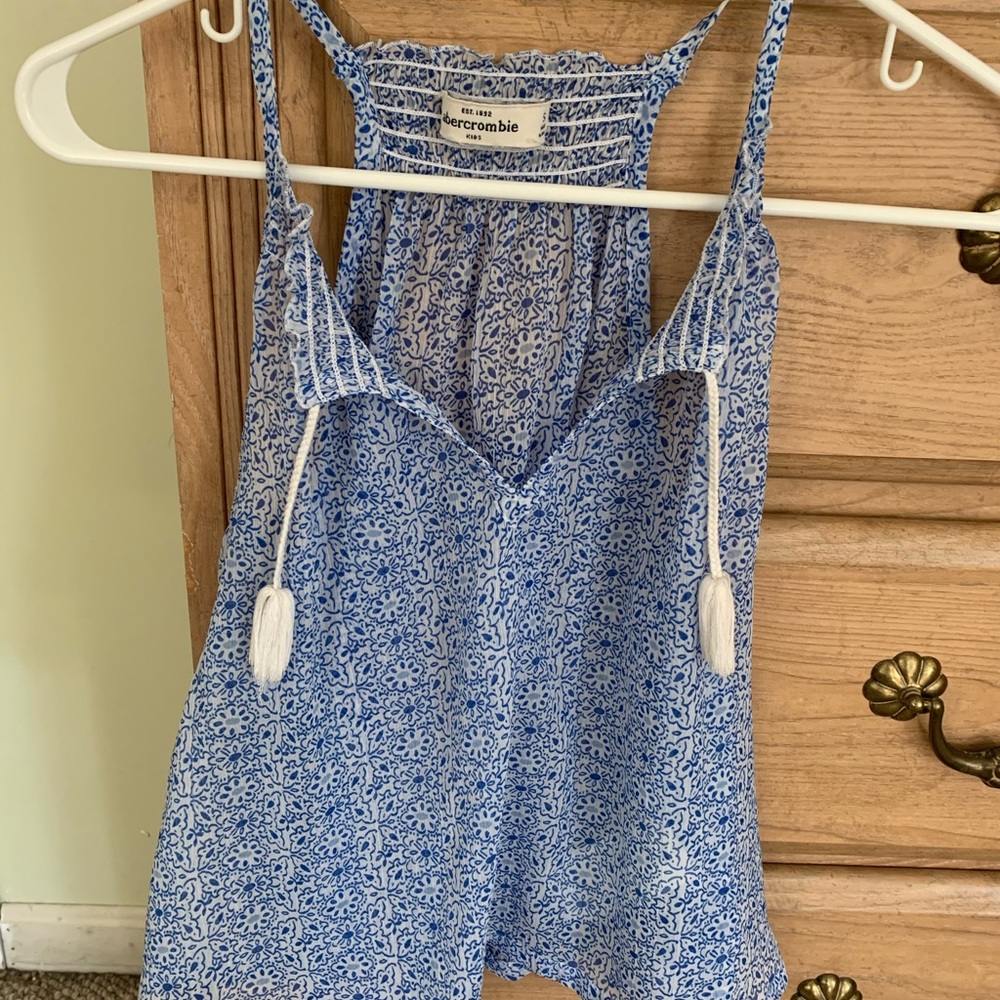 Flowy A&F tank top